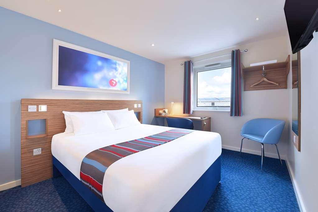 Travelodge Cameron Toll Hotel EDI Pokoj fotografie