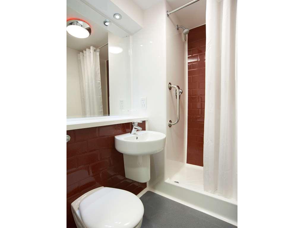 Travelodge Cameron Toll Hotel EDI Pokoj fotografie